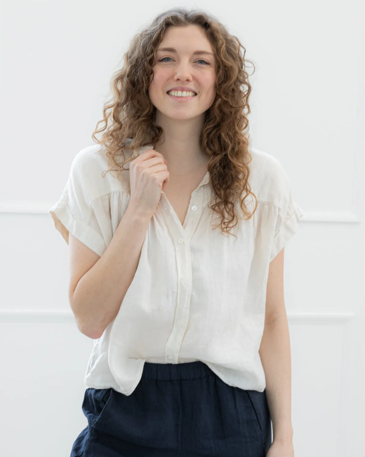 Aria Shortsleeve Linen Shirt