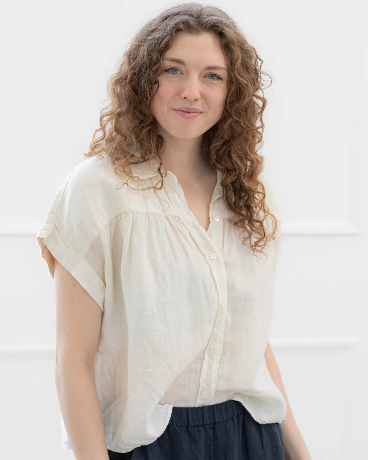 Aria Shortsleeve Linen Shirt