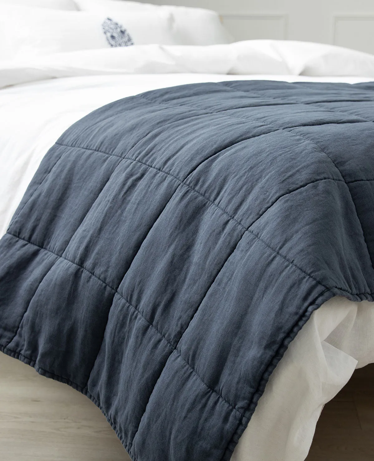 Camden Linen Quilt Navy