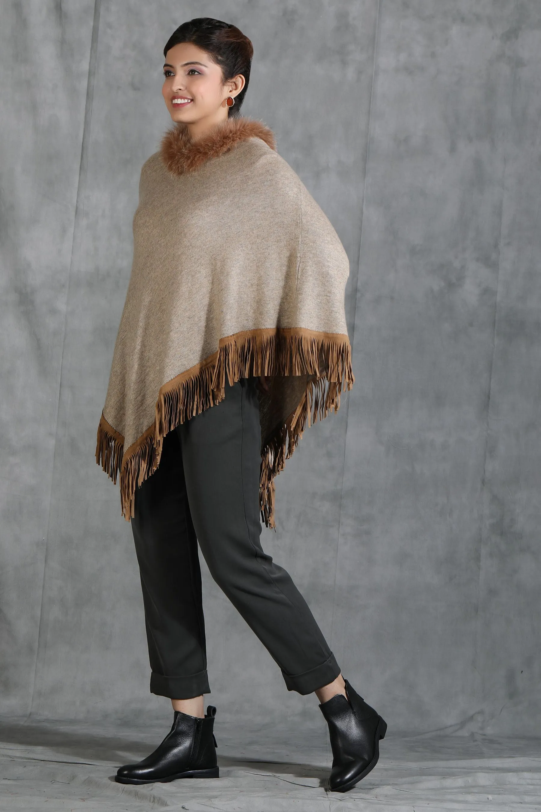 Cashmere Poncho With High Quality Fur