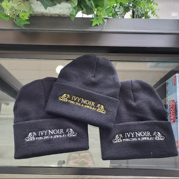 Ivy Noir Beanie