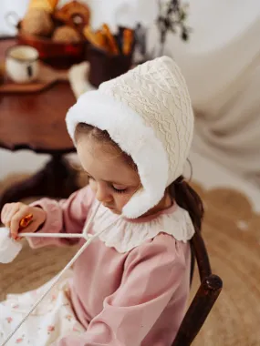 Magnolia Cable Knit Bonnet, Cream