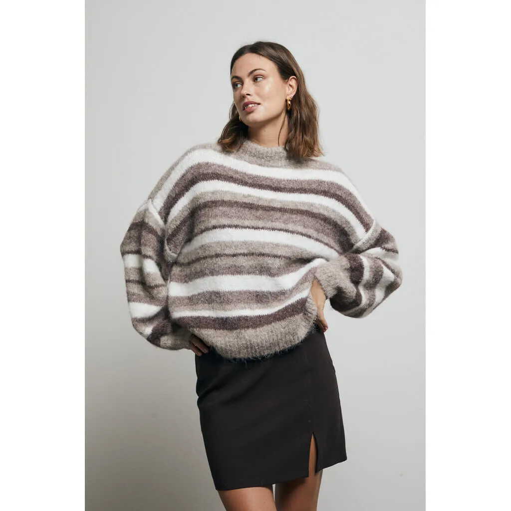 Patrisia Knit Pullover - Brown/White