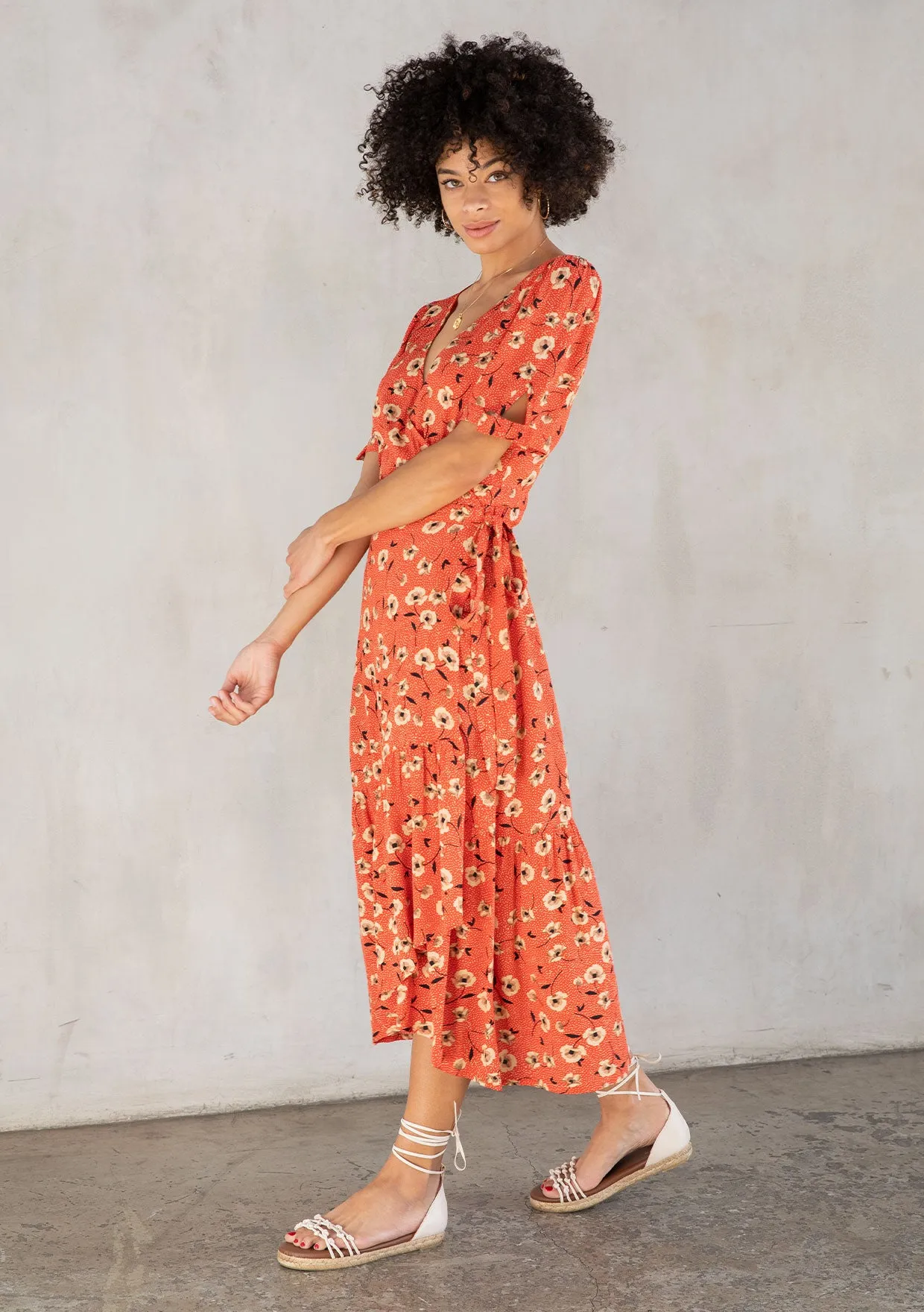 Vibrant Floral Print Short Sleeve Wrap Dress