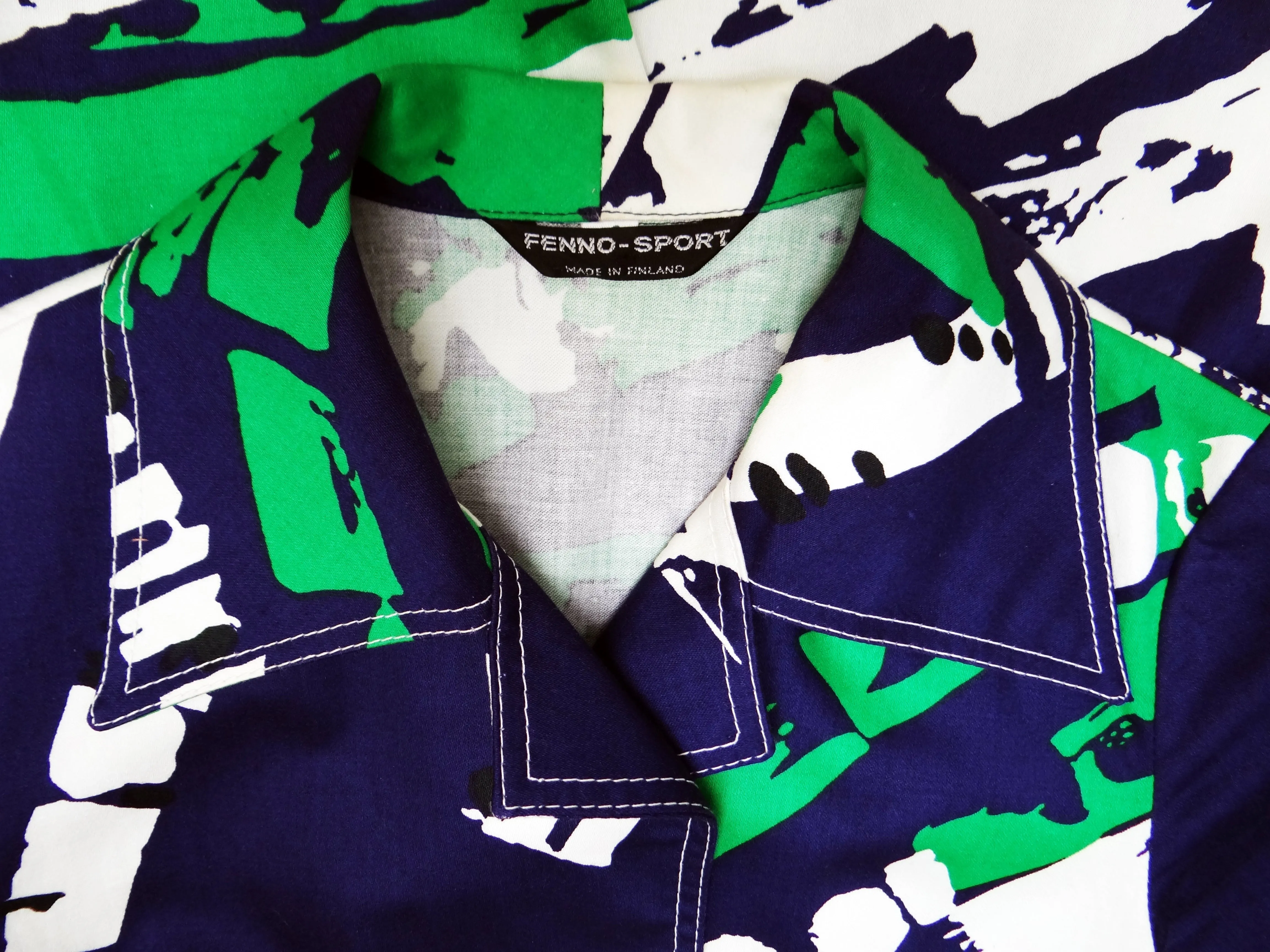 Vintage Fenno Sport Wrap Dress with Bold Abstract Graphic, UK10