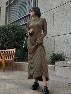 Vvsha Bailei Knit Maxi Dress