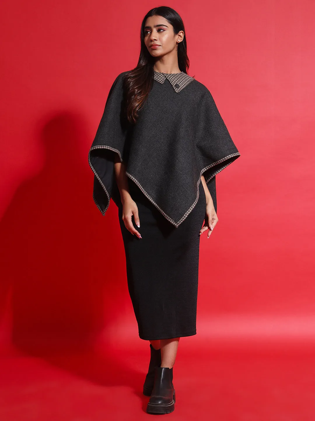 Woven Checked Cashmelon thick Poncho for Women with Double Collar and Lining | Grey