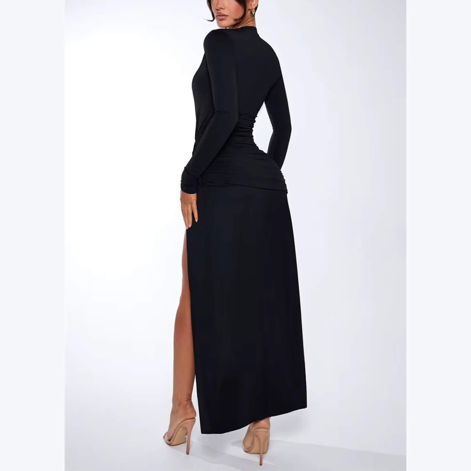 Xanthe - Black Deep V Neck Maxi Dress